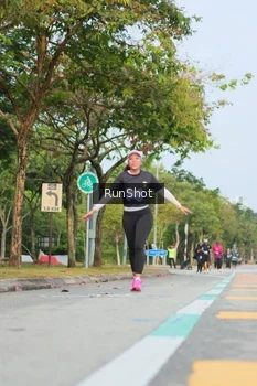 Runner Photo 5688709