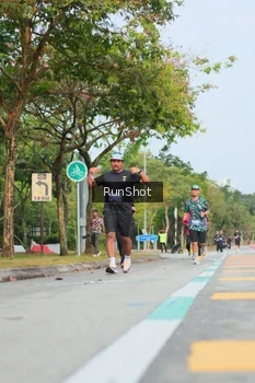 Runner Photo 5688738