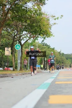 Runner Photo 5688759