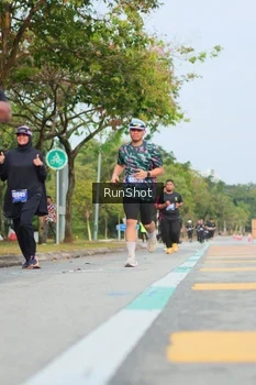 Runner Photo 5688772