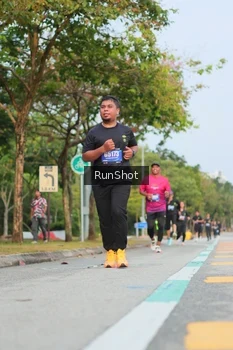 Runner Photo 5688773