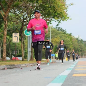 Runner Photo 5688790