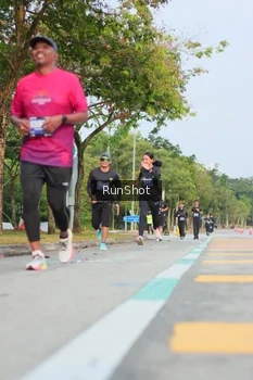 Runner Photo 5688794