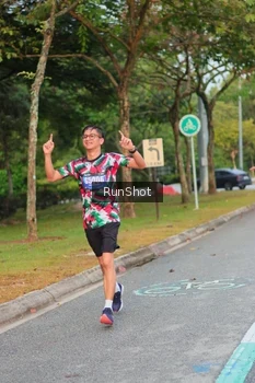 Runner Photo 5688867