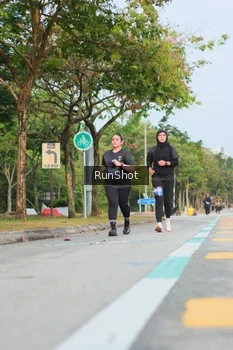 Runner Photo 5688871