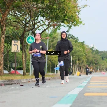 Runner Photo 5688876