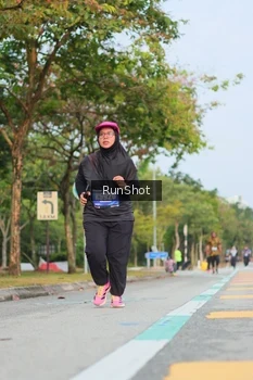 Runner Photo 5688889