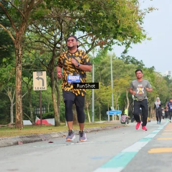 Runner Photo 5688912