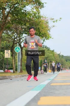 Runner Photo 5688929