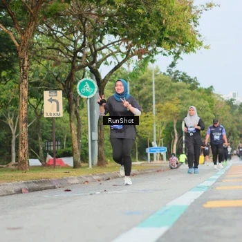 Runner Photo 5688944