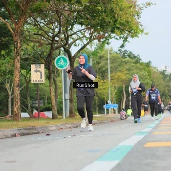 Runner Photo 5688946