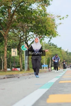 Runner Photo 5688975