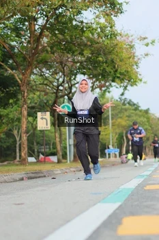 Runner Photo 5688992