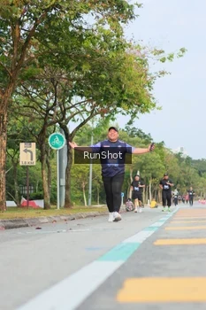 Runner Photo 5688999