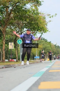 Runner Photo 5689009