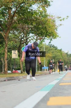 Runner Photo 5689011