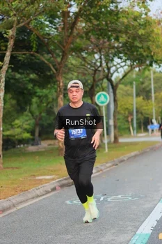 Runner Photo 5689021