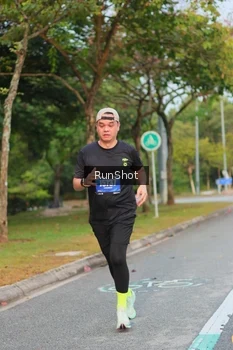 Runner Photo 5689025