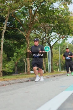 Runner Photo 5689026