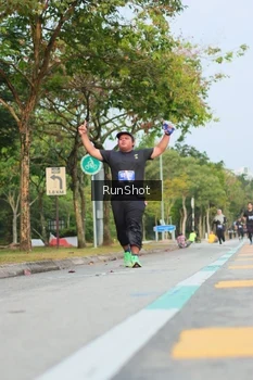 Runner Photo 5689034