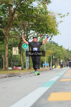 Runner Photo 5689035