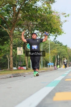 Runner Photo 5689042