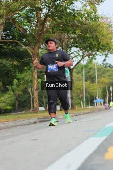 Runner Photo 5689049