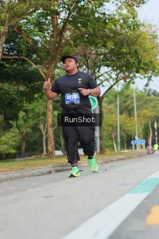 Runner Photo 5689051