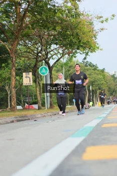 Runner Photo 5689056