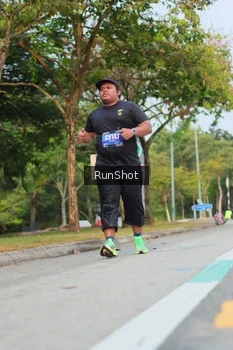 Runner Photo 5689060