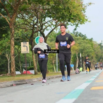 Runner Photo 5689063
