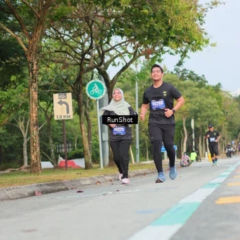 Runner Photo 5689080