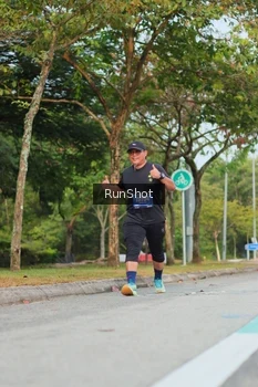 Runner Photo 5689092