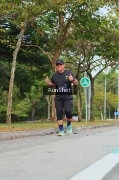 Runner Photo 5689095