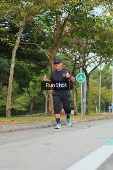 Runner Photo 5689096