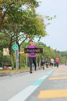 Runner Photo 5689104