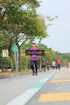 Runner Photo 5689106