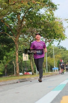 Runner Photo 5689112