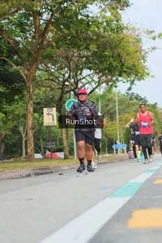 Runner Photo 5689122