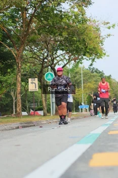 Runner Photo 5689123