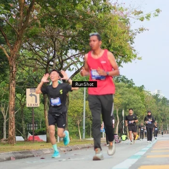 Runner Photo 5689148