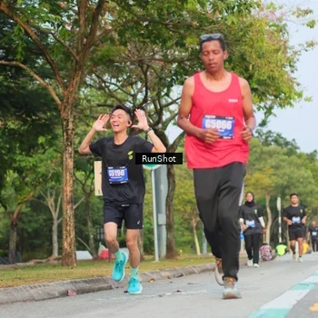 Runner Photo 5689151