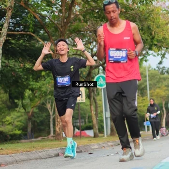 Runner Photo 5689155