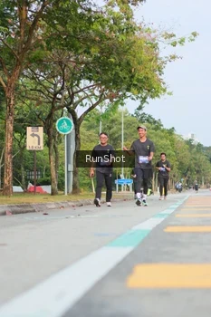Runner Photo 5689207