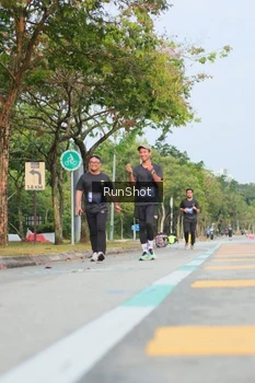 Runner Photo 5689214