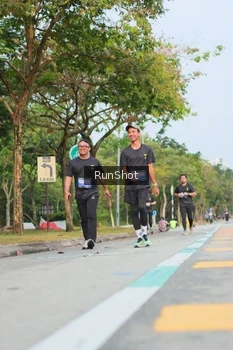 Runner Photo 5689223