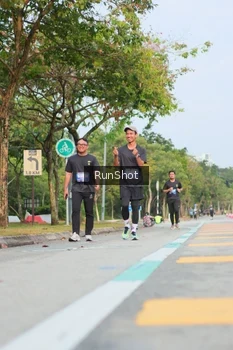 Runner Photo 5689228