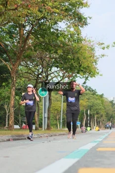 Runner Photo 5689245