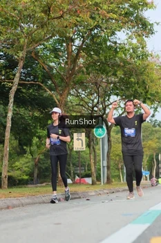Runner Photo 5689259