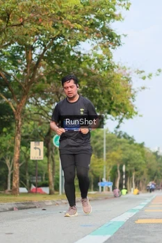 Runner Photo 5689272